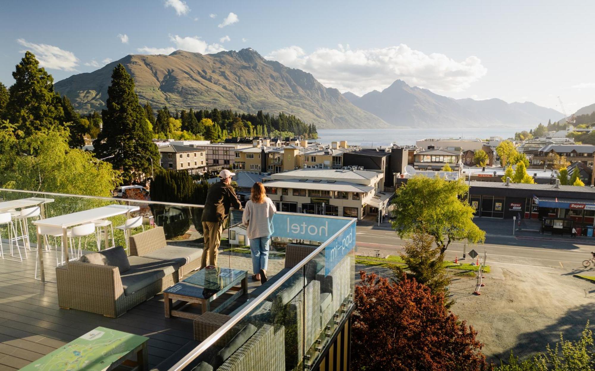 Mi-Pad Queenstown Exteriör bild